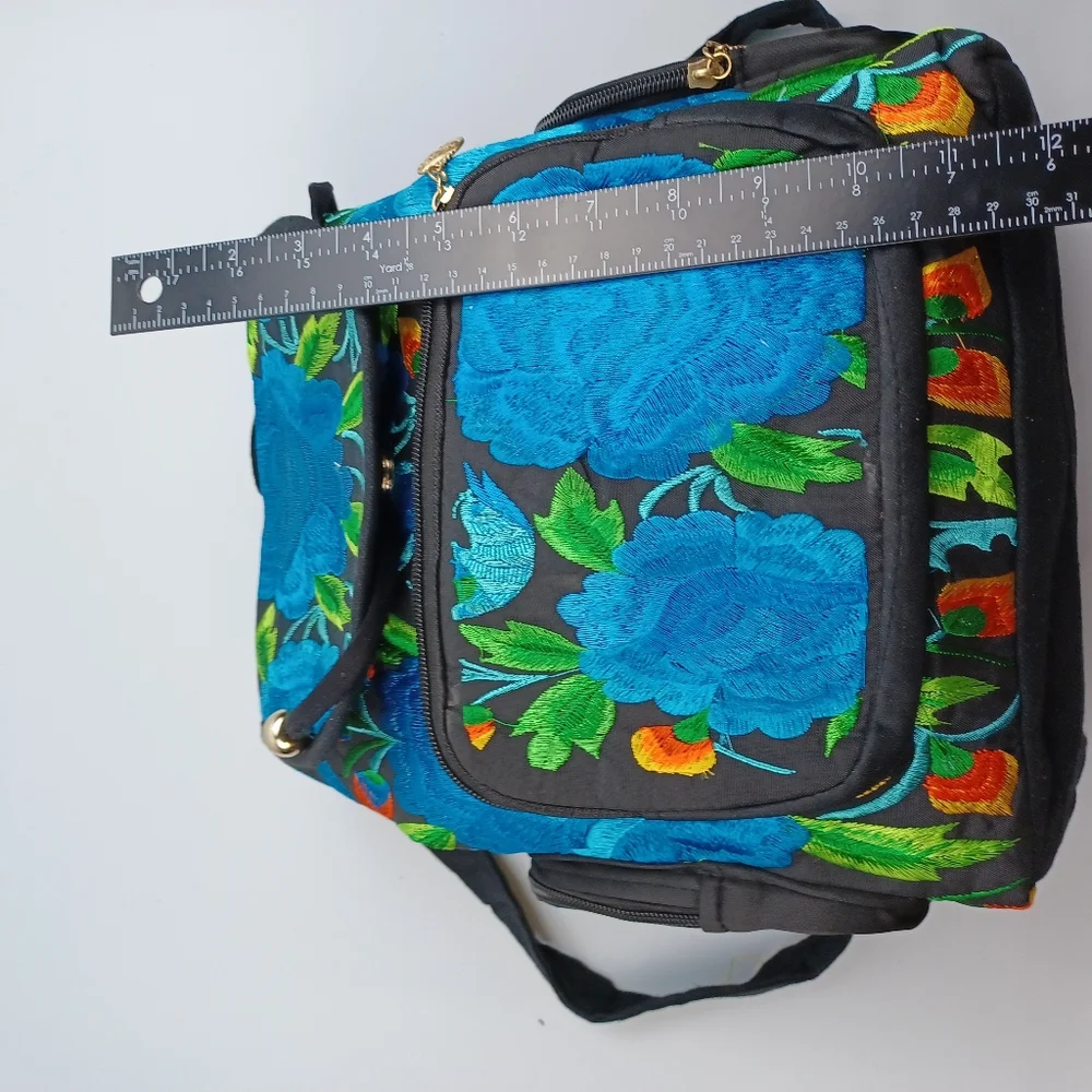 Embroidered floral multicolor backpack 100%‎ mexican art new